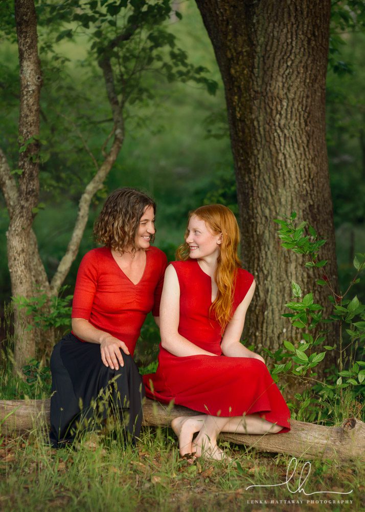 Asheville backyard mother-daughter photo session.